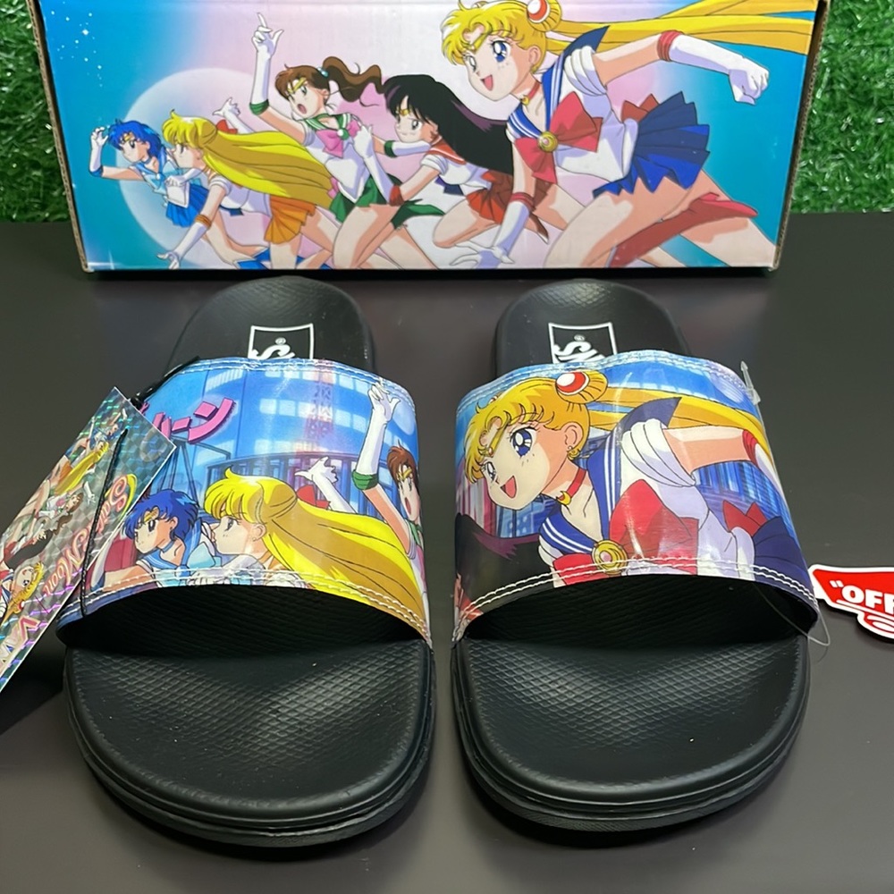 VANS LA COSTA Sailor Moon Slide 🔥